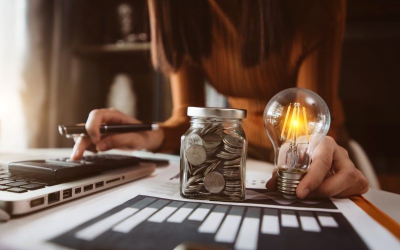 A Cost Comparison of Consultancy versus an Internal IT Department